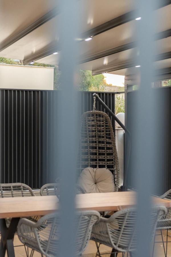 Sithoniars Luxury Ground Floor Apartment With Private Garden Neos Marmaras Luaran gambar
